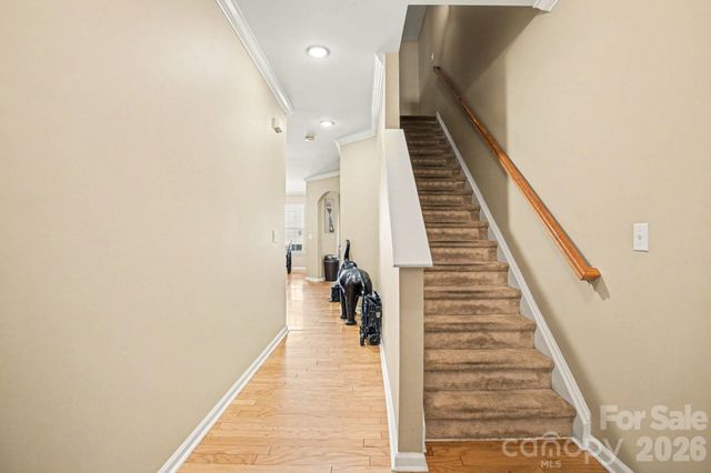 3915 Glenlea Commons Drive, Charlotte, NC 28216