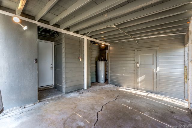 1538 Thorain, San Antonio, TX 78201