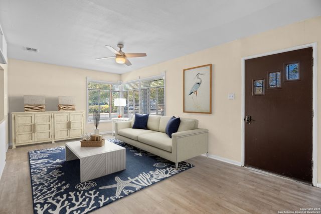 1538 Thorain, San Antonio, TX 78201