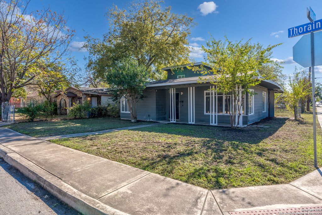 1538 Thorain, San Antonio, TX 78201