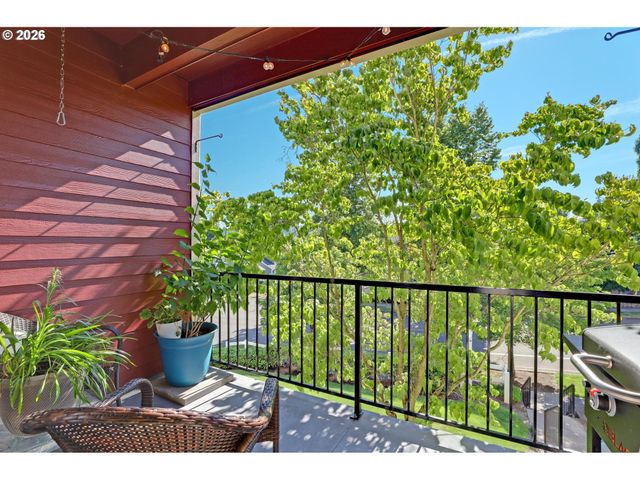 9061 Sw 155TH Ave, Beaverton, OR 97007