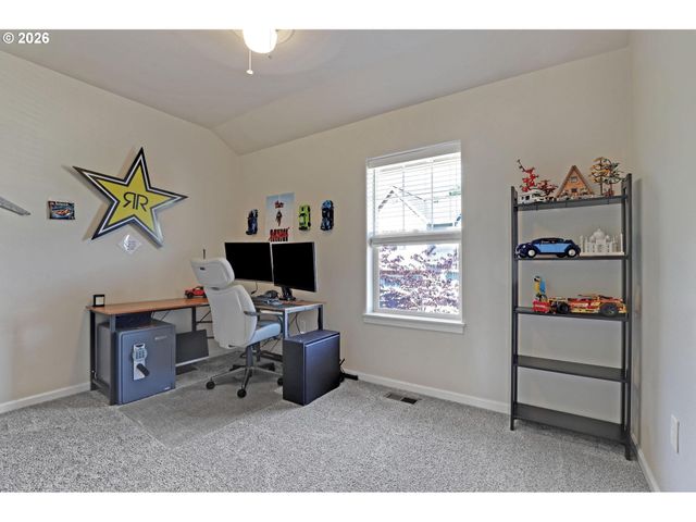 9061 Sw 155TH Ave, Beaverton, OR 97007