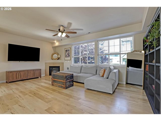 9061 Sw 155TH Ave, Beaverton, OR 97007