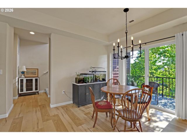 9061 Sw 155TH Ave, Beaverton, OR 97007