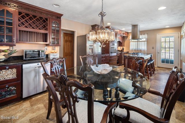 1309 Maple Hill Road, Schodack, NY 12033