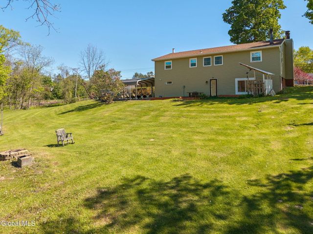 1309 Maple Hill Road, Schodack, NY 12033