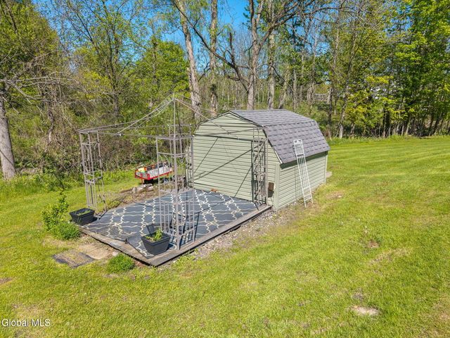 1309 Maple Hill Road, Schodack, NY 12033