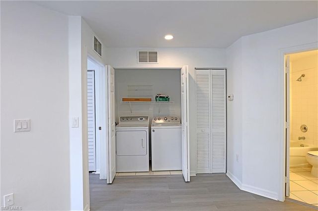 3629 Pine Oak CIR 102, Fort Myers, FL 33916