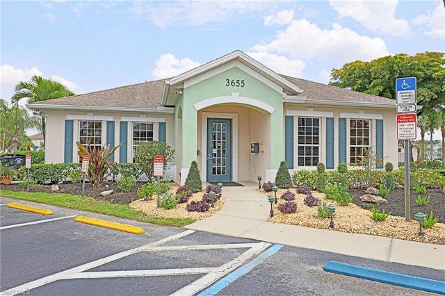 3629 Pine Oak CIR 102, Fort Myers, FL 33916