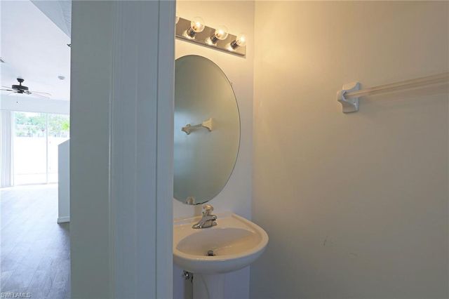 3629 Pine Oak CIR 102, Fort Myers, FL 33916