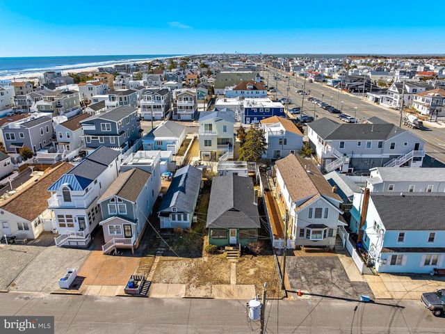 104 E 17TH ST, Ship Bottom, NJ 08008