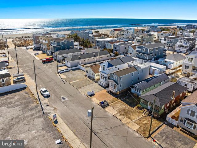 104 E 17TH ST, Ship Bottom, NJ 08008