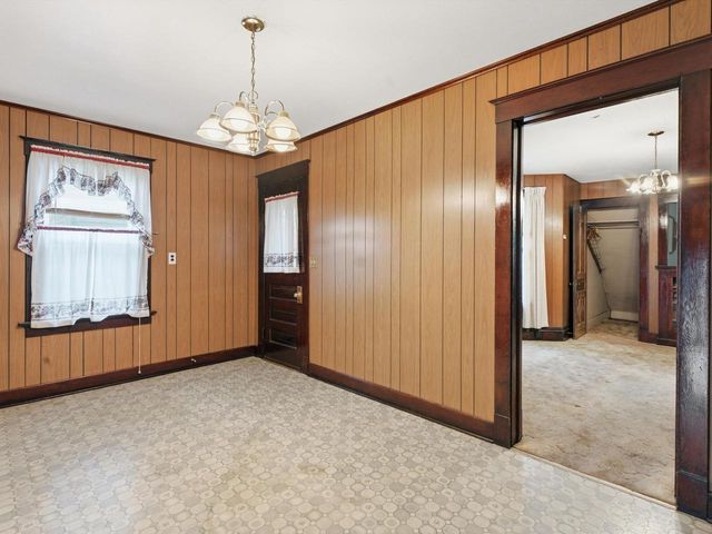 1209 S 11th STREET, Manitowoc, WI 54220
