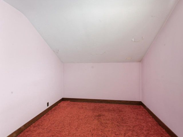 1209 S 11th STREET, Manitowoc, WI 54220