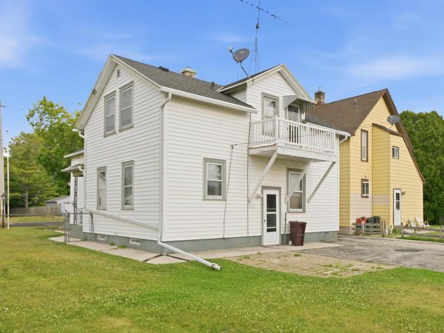 1209 S 11th STREET, Manitowoc, WI 54220