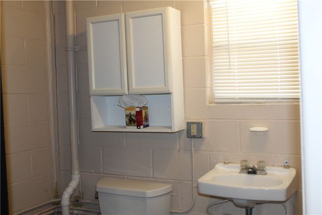 125 Lagarto Ferry, Mathis, TX 78368