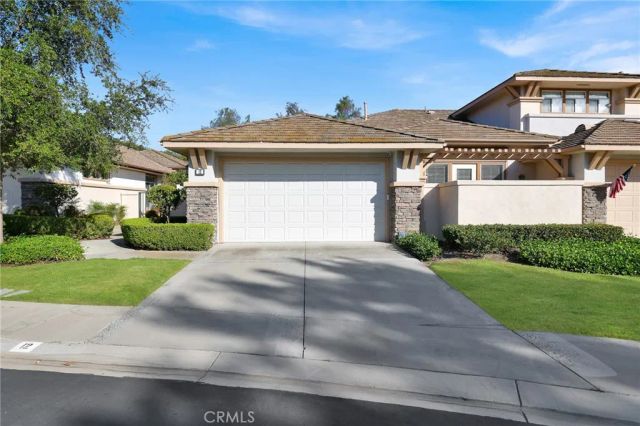 12 Birdie Lane, Coto De Caza, CA 92679