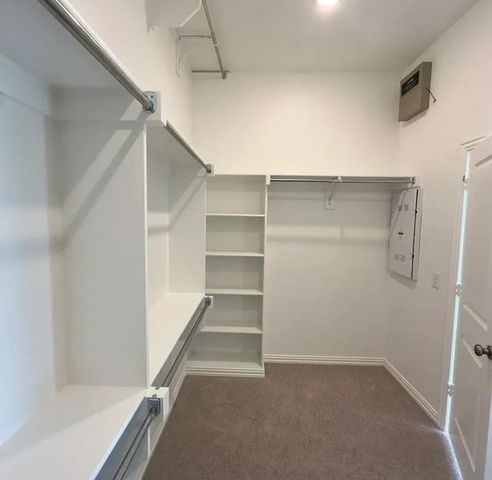 8861 Scarp Hill Lane, Frisco, TX 75035