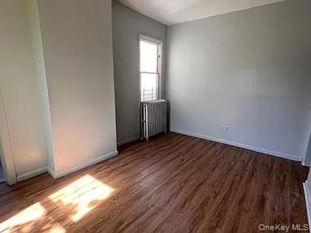 829 Jennings Street, Bronx, NY 10459