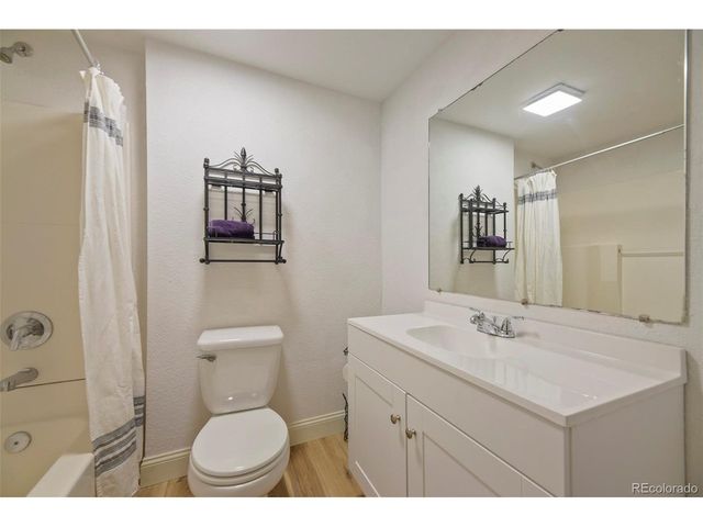 11609 E Cornell Cir, Aurora, CO 80014