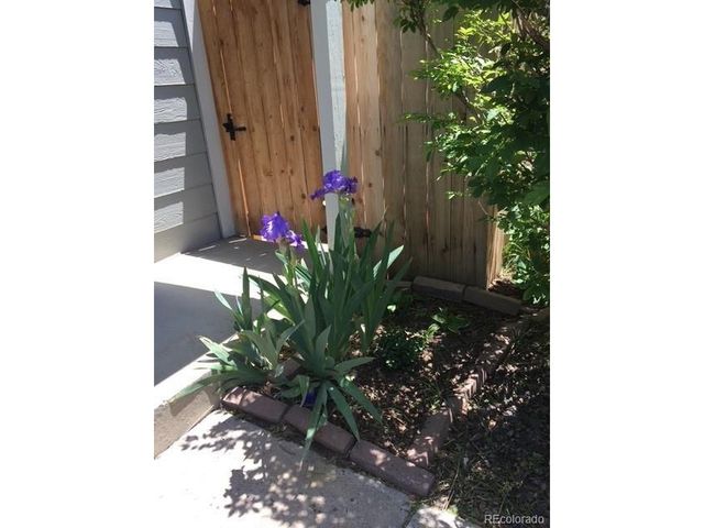 11609 E Cornell Cir, Aurora, CO 80014