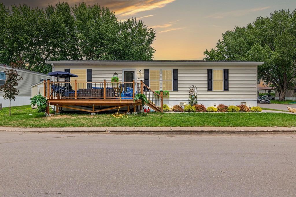 18164 Hwy 65 NE 141, East Bethel, MN 55011 — exterior