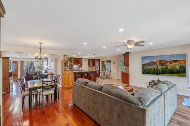 4620 Willalee, La Crescenta, CA 91214