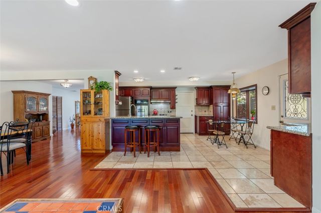 4620 Willalee, La Crescenta, CA 91214