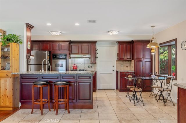 4620 Willalee, La Crescenta, CA 91214