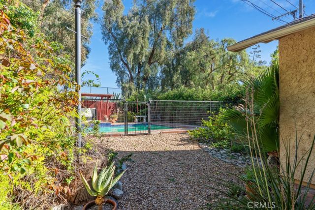 4620 Willalee, La Crescenta, CA 91214