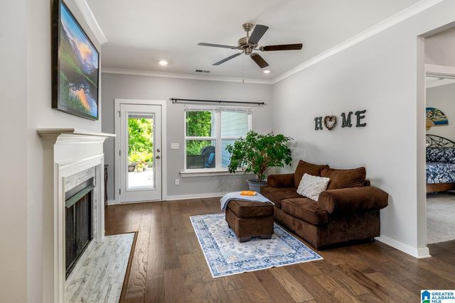 1037 UNALI LANE, Leeds, AL 35094