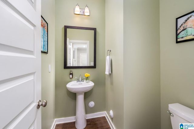 1037 UNALI LANE, Leeds, AL 35094