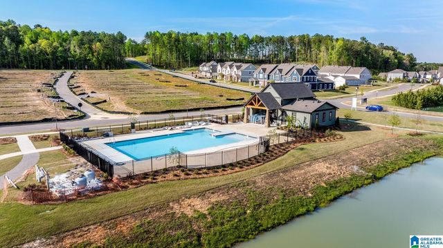 1037 UNALI LANE, Leeds, AL 35094