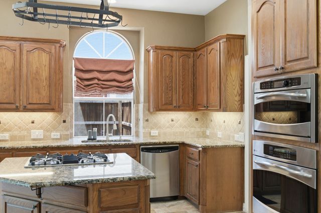 4601 Morningstar Drive, Flower Mound, TX 75028