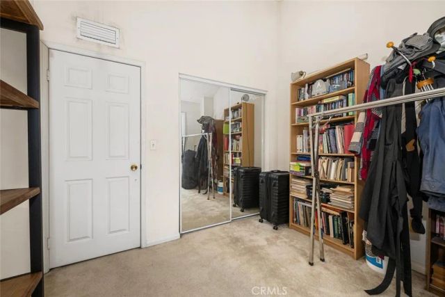 1030 Loma Avenue 107, Long Beach, CA 90804