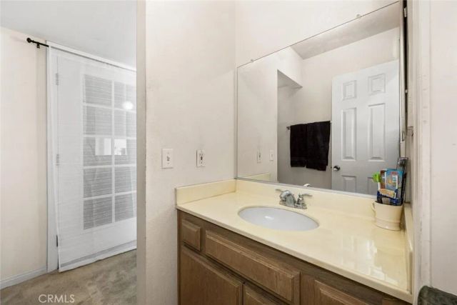 1030 Loma Avenue 107, Long Beach, CA 90804