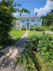 1405 Ravinia Road, Charleston, WV 25314