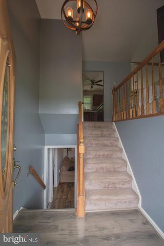 997 BUCK HEIGHTS RD, Quarryville, PA 17566