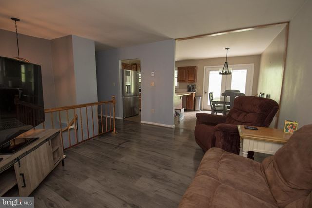997 BUCK HEIGHTS RD, Quarryville, PA 17566