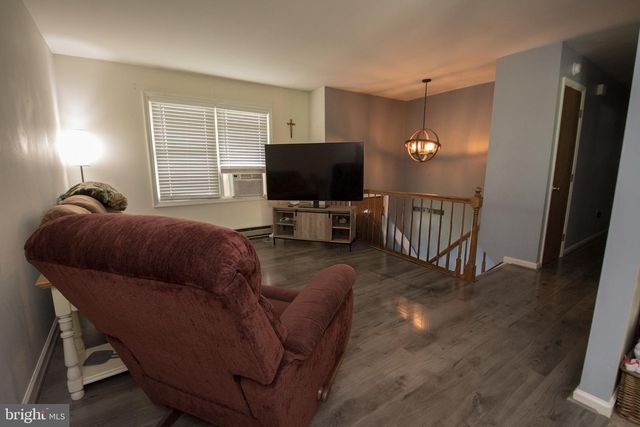 997 BUCK HEIGHTS RD, Quarryville, PA 17566