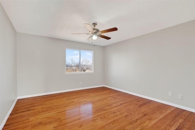 9205 Caddo Court, La Porte, TX 77571