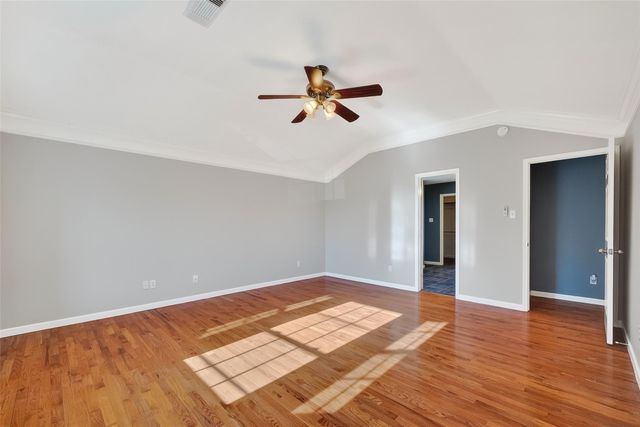 9205 Caddo Court, La Porte, TX 77571