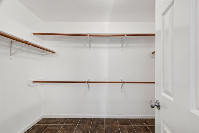 9205 Caddo Court, La Porte, TX 77571