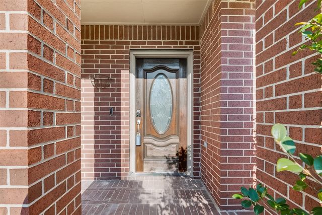 9205 Caddo Court, La Porte, TX 77571