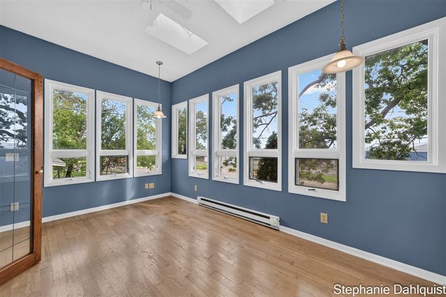 3135 Lakeshore Drive, Muskegon, MI 49441