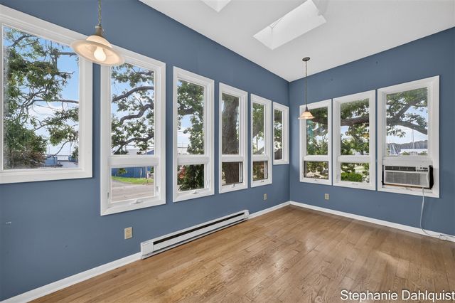 3135 Lakeshore Drive, Muskegon, MI 49441