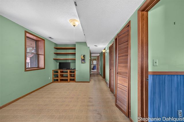 3135 Lakeshore Drive, Muskegon, MI 49441