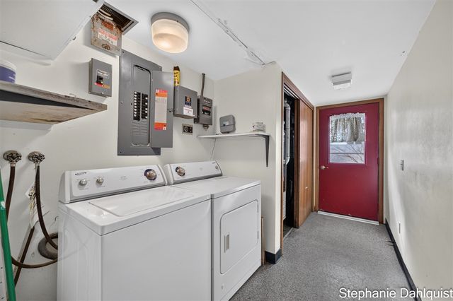 3135 Lakeshore Drive, Muskegon, MI 49441
