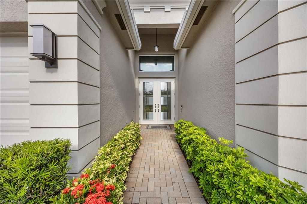 28554 Wharton DR, BONITA SPRINGS, FL 34135 — photo 5