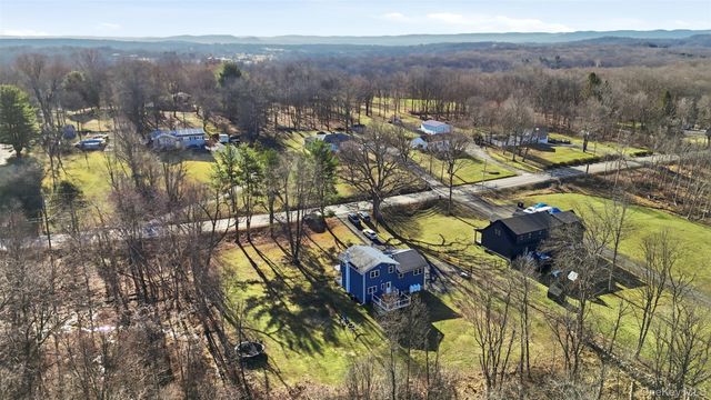 849 S Plank Road, Slate Hill, NY 10973